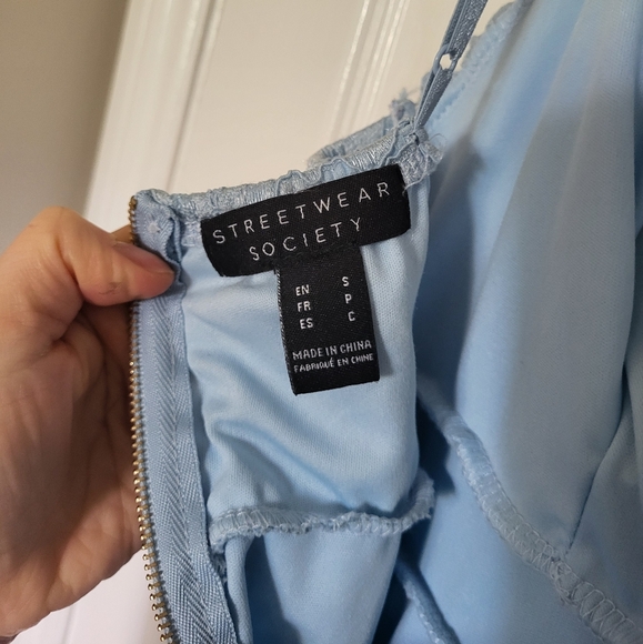 Baby Blue Lace Skater Dress - Picture 3 of 4